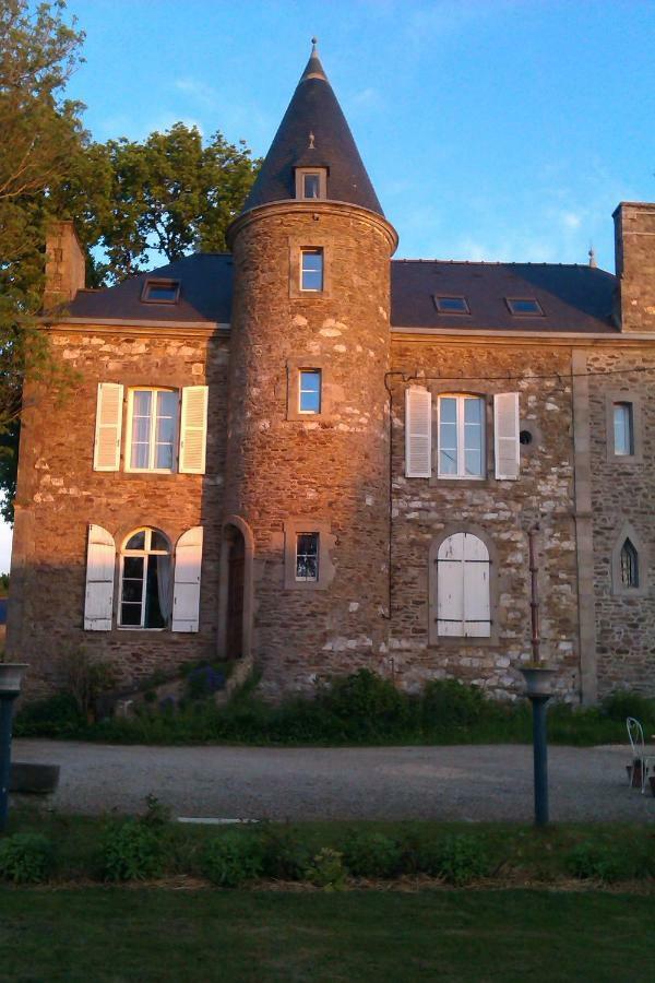 Le Manoir De La Bigotiere Bed & Breakfast Pleslin-Trigavou ภายนอก รูปภาพ