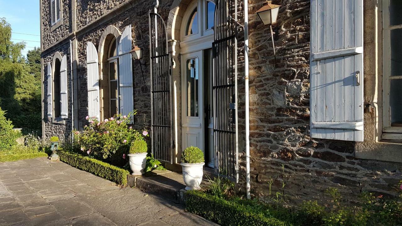 Le Manoir De La Bigotiere Bed & Breakfast Pleslin-Trigavou ภายนอก รูปภาพ